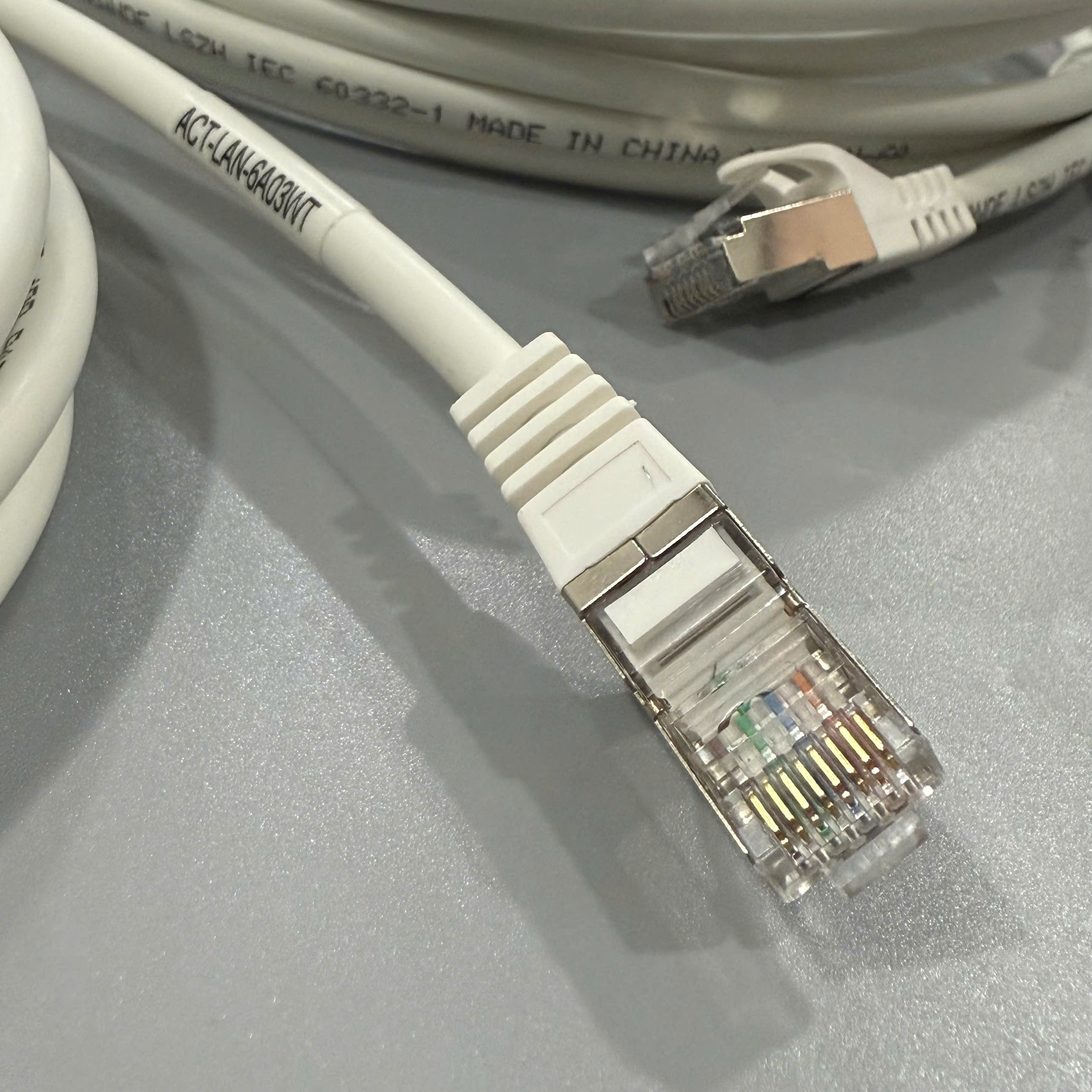 Dây nhảy PATCH CORD Cat6A FTP, Shielded, LSZH, White, 3M - ANCOMTECK MÃ ACT-LAN-6A03WT